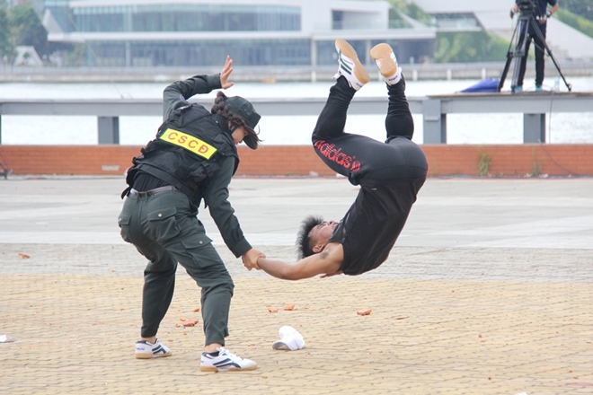 Mãn nhãn với màn trình diễn võ thuật trong buổi Tổng duyệt xuất quân bảo vệ APEC 20171 - Ảnh minh hoạ 5